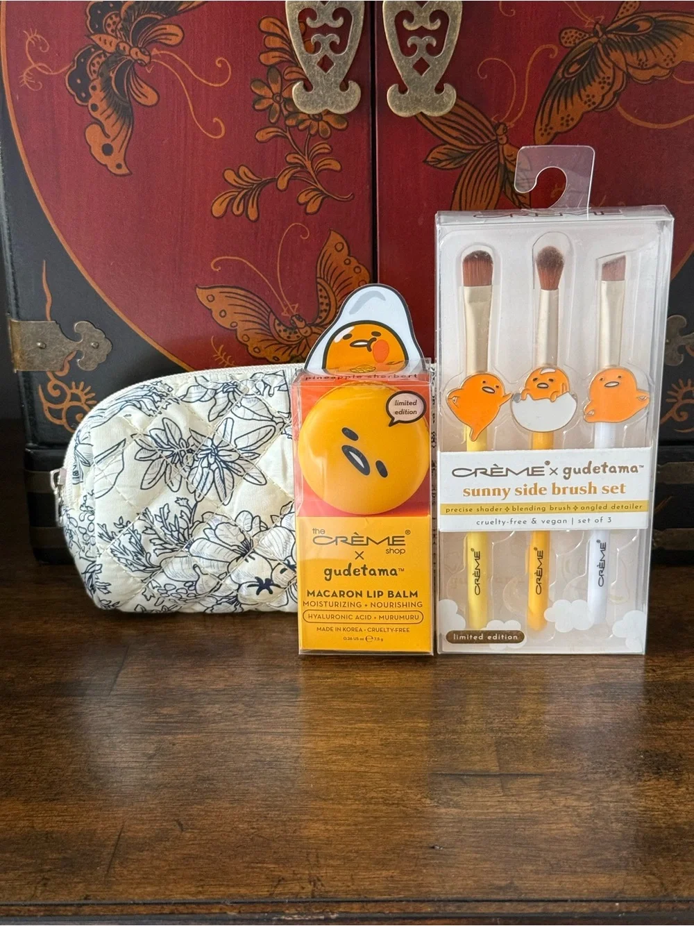 Crème x Gudetama Sunny Side Bundle- NWT